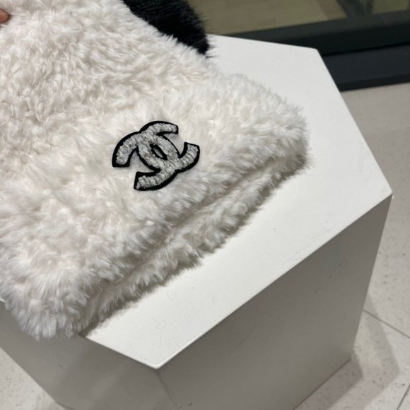 💎✨AUTHENTIC✨💎CHANEL hat - Picture 8 of 8